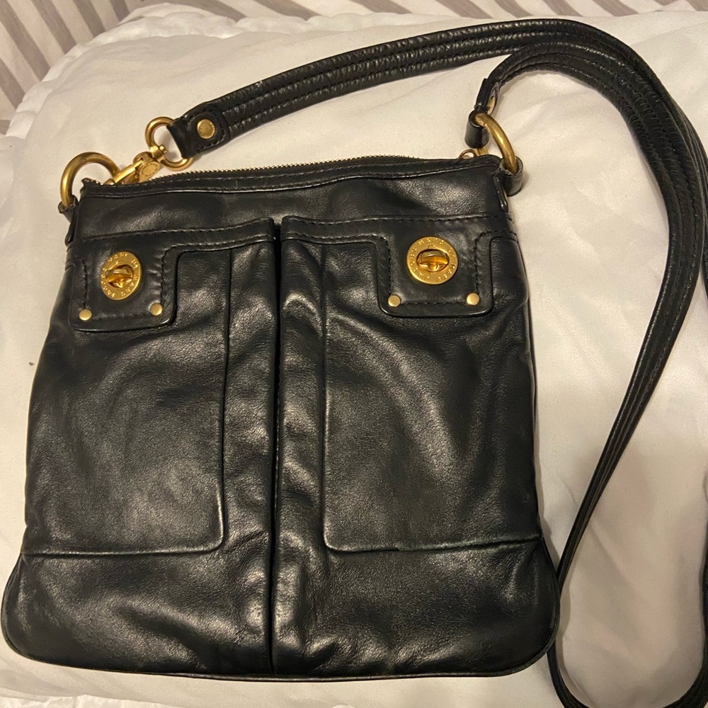 ** SOLD !!!*** Marc Jacobs cross body black bag